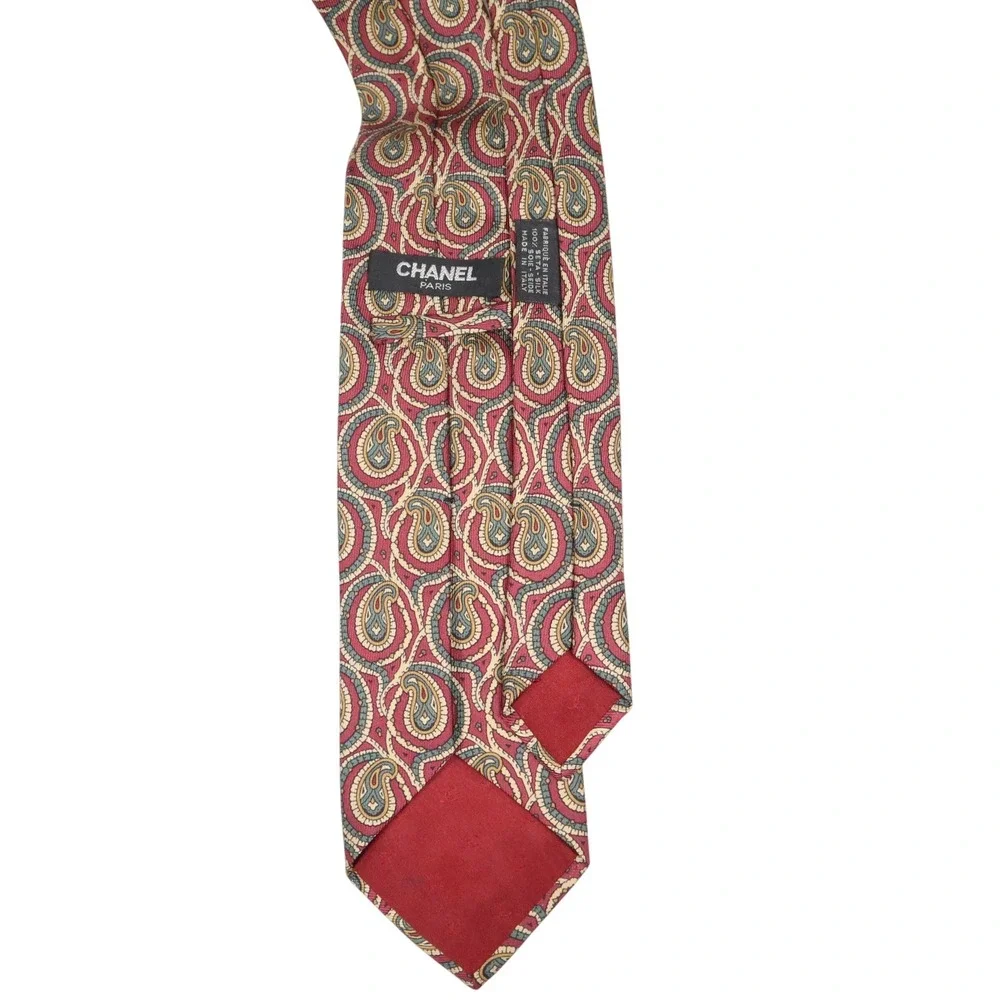 Chanel Paris 100% Silk Necktie Burgundy‎ Paisley CC Logo Lining Made in Italy